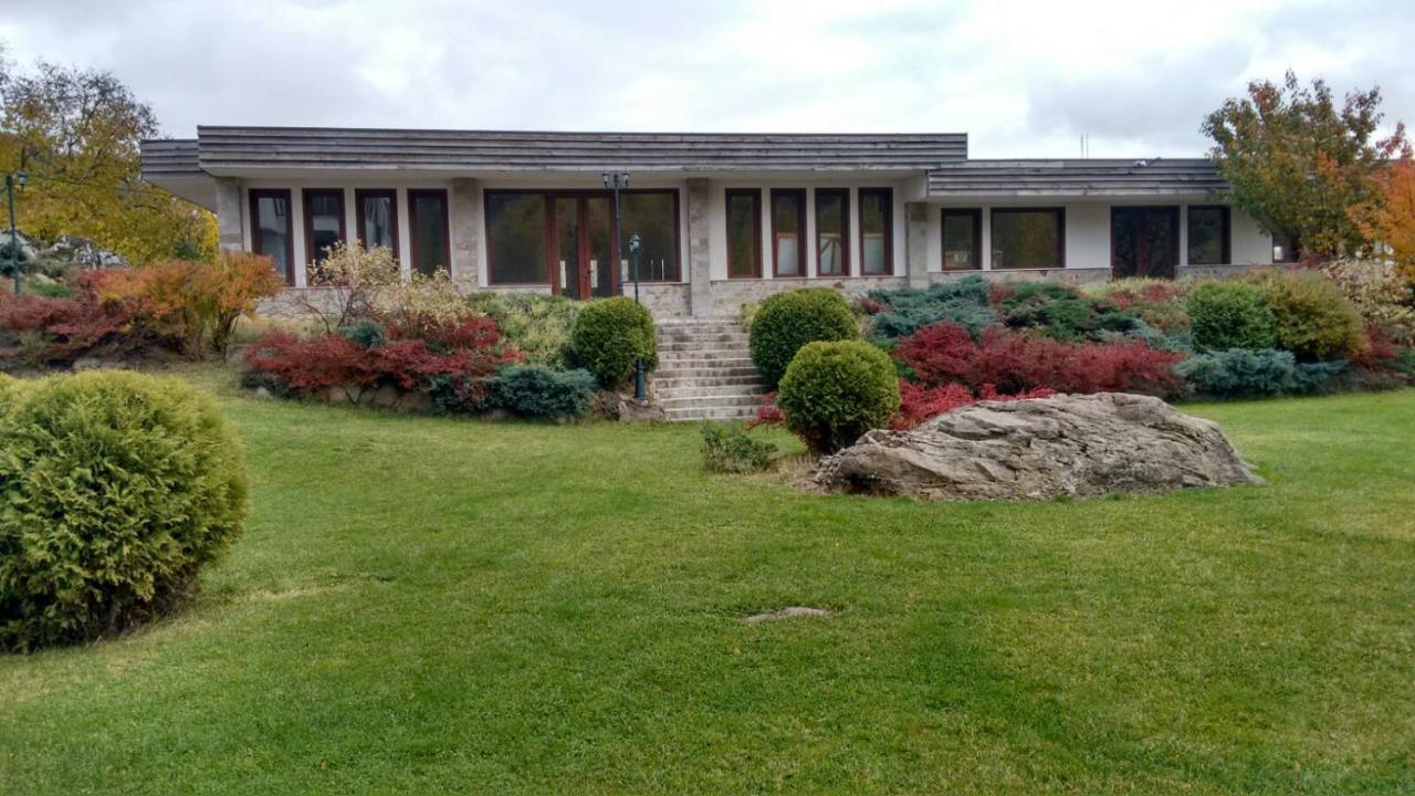 Apartamento Комплекс Падалото "Етно" Smolyan Exterior foto